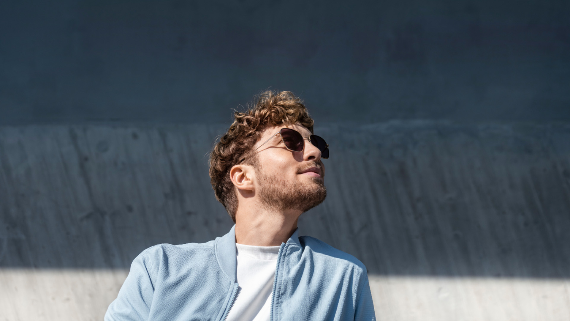 Verres qui discount teintent au soleil